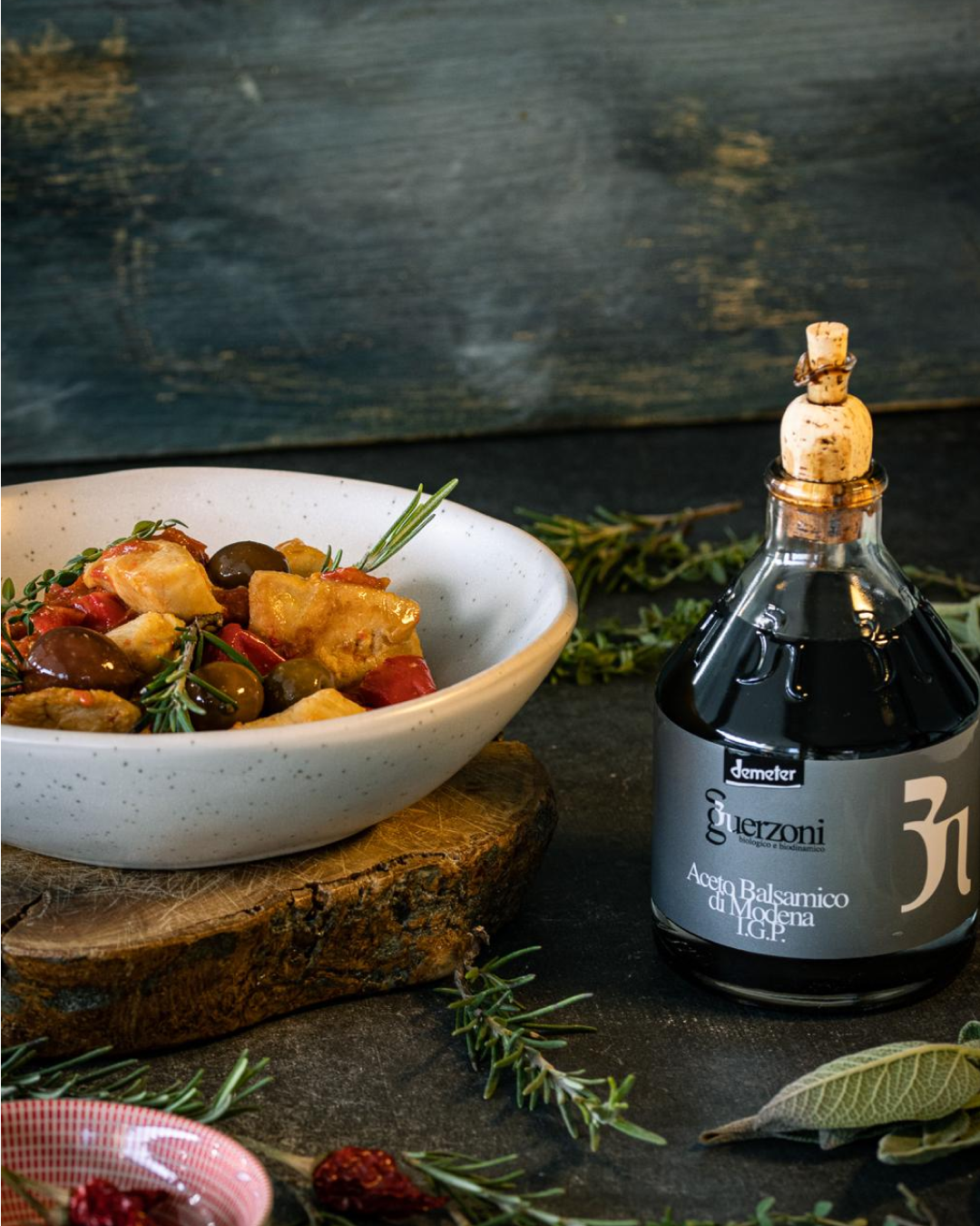 Modena Chicken Pollo con Peperoni e Olive sfumato con Aceto Balsamico di Modena I.G.P ...